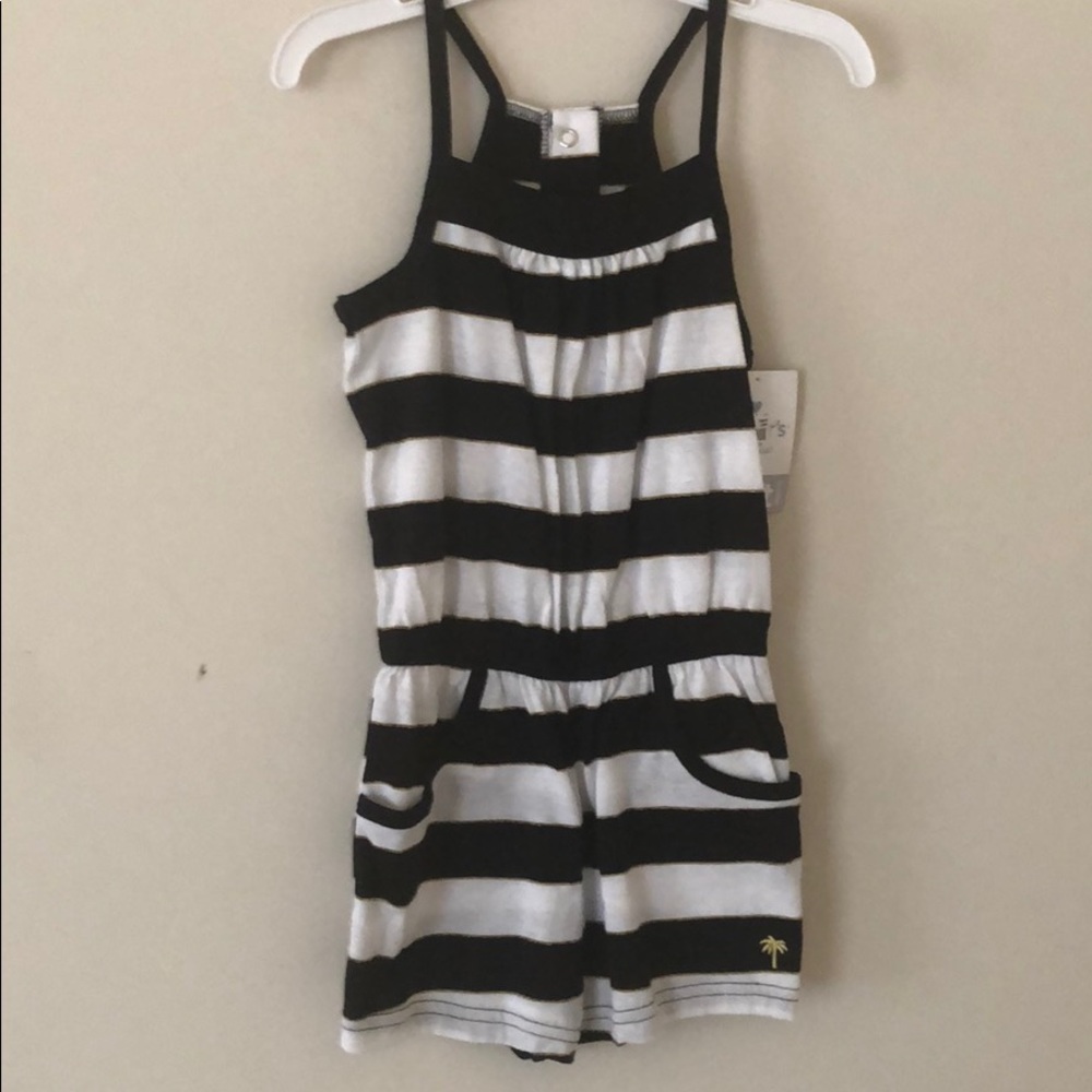 BNWT 5T Toddler Girls Carter’s Short Jumper